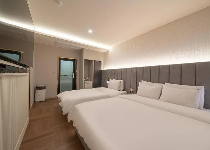 Munhyeon Signature Denbasta * Busan